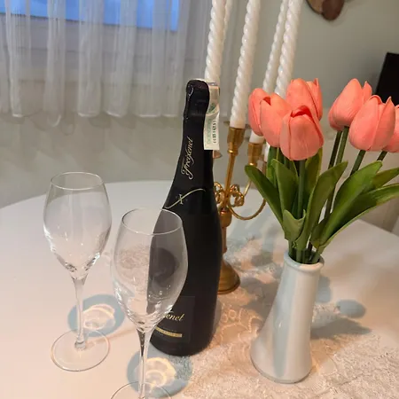 Maja Apartment *