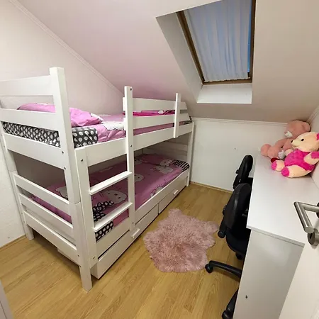 Apartment Maja *
